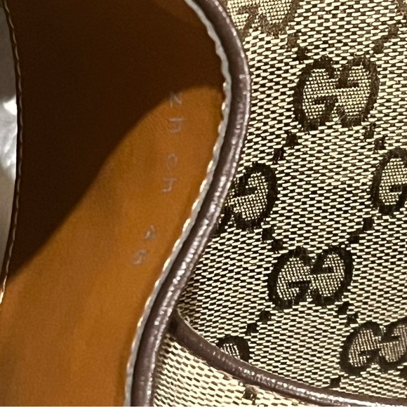 Like new Gucci slides size 46 men’s 12 - Picture 6 of 6